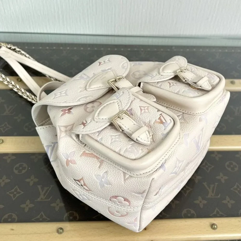 Louis Vuitton Women Pre-Loved Bag Very Good Condition